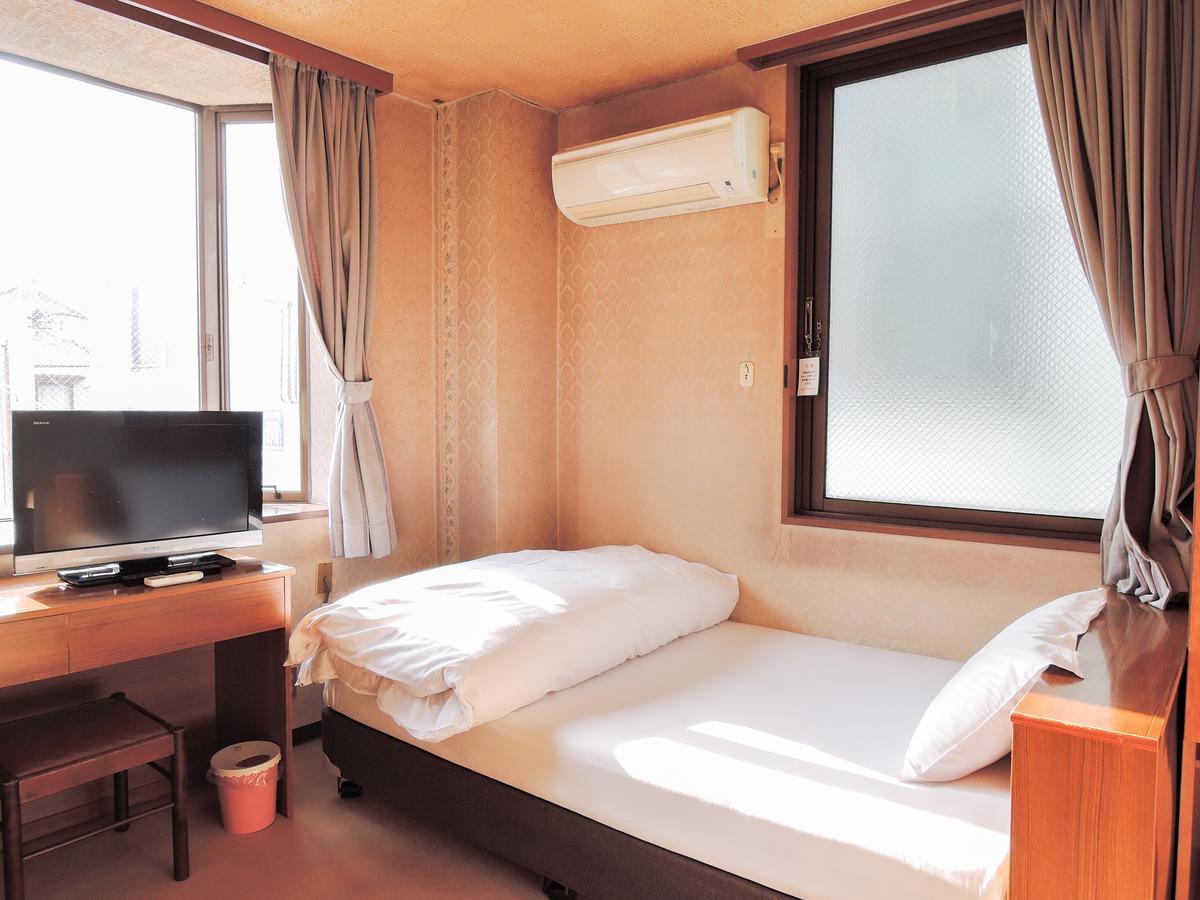Green Business Hotel Fukuyama Extérieur photo